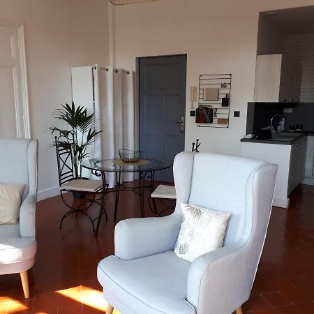 Appartement Avec Balcon, Bord Du Canal, Wifi. 나르본 외부 사진
