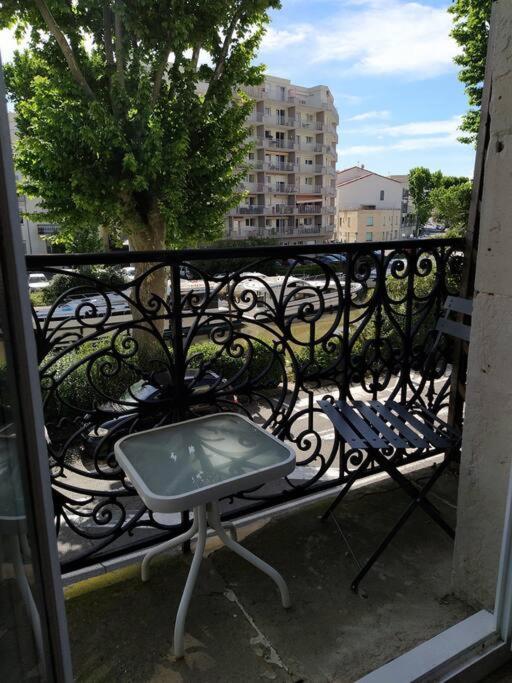 Appartement Avec Balcon, Bord Du Canal, Wifi. 나르본 외부 사진
